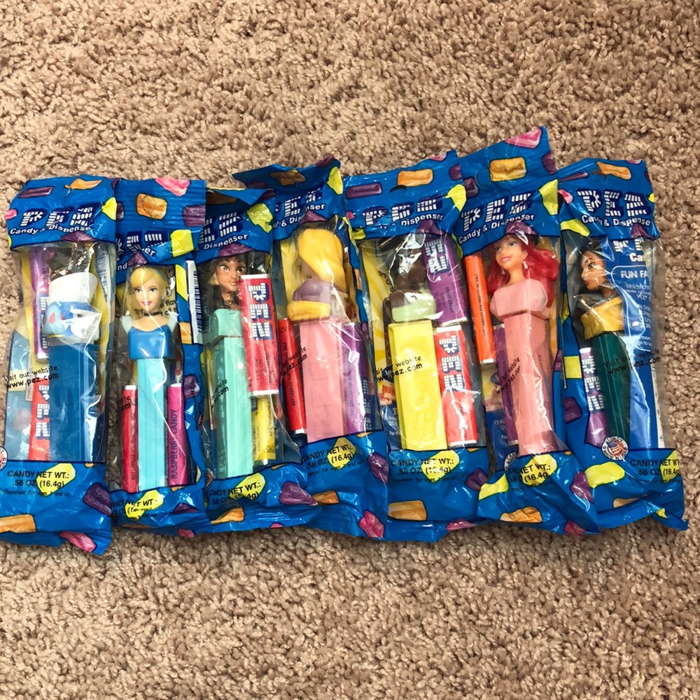 Disney Princess PEZ Set of 7 Dispensers